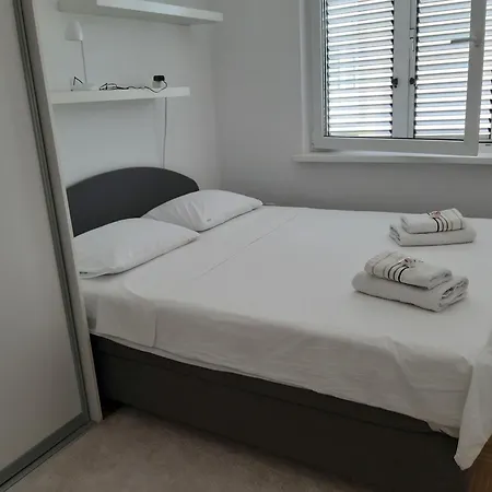 Apartment Apartma Eva *